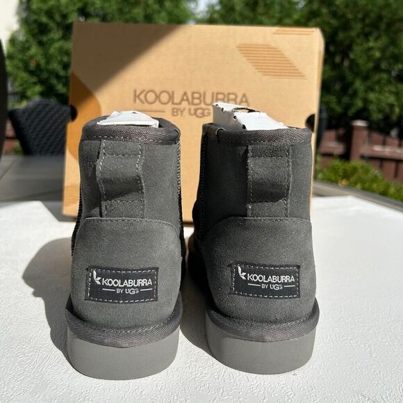 Koolaburra by UGG Short Gray Suede Boots Size 5 Women’s Shearling Lined with Box - Picture 2 of 9